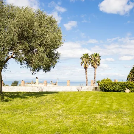 Elysium House - Slow Living Retreat In شقة